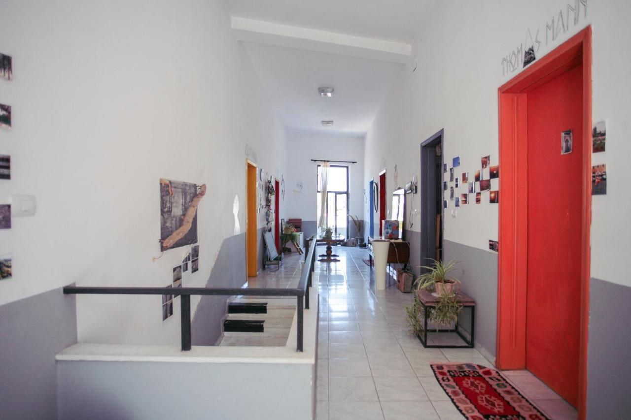 Hostel Durrës 外观 照片